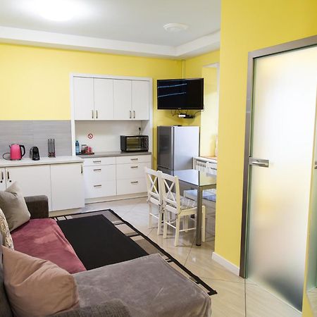 Apartament Przy Rynku Островець-Свентокшиський Екстер'єр фото