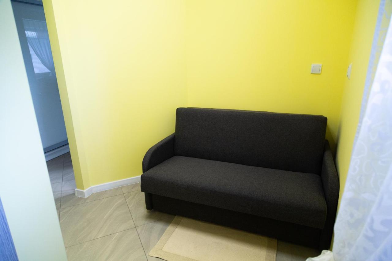 Apartament Przy Rynku Островець-Свентокшиський Екстер'єр фото