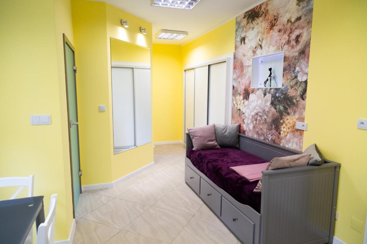 Apartament Przy Rynku Островець-Свентокшиський Екстер'єр фото